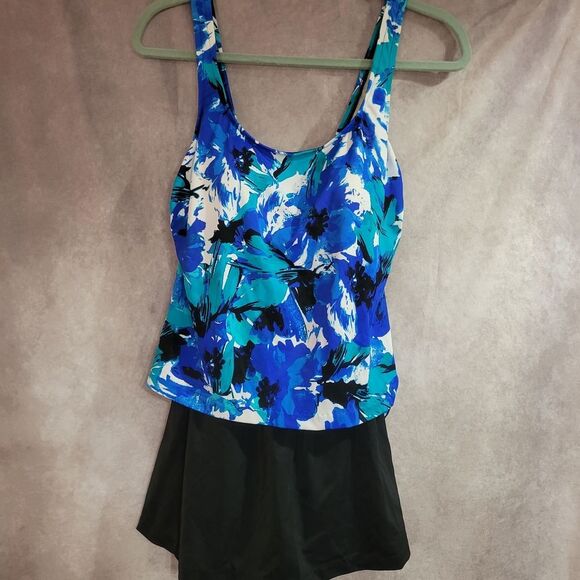 Floral Blue and Black Tankini Swimsuit - Picture 1 of 9